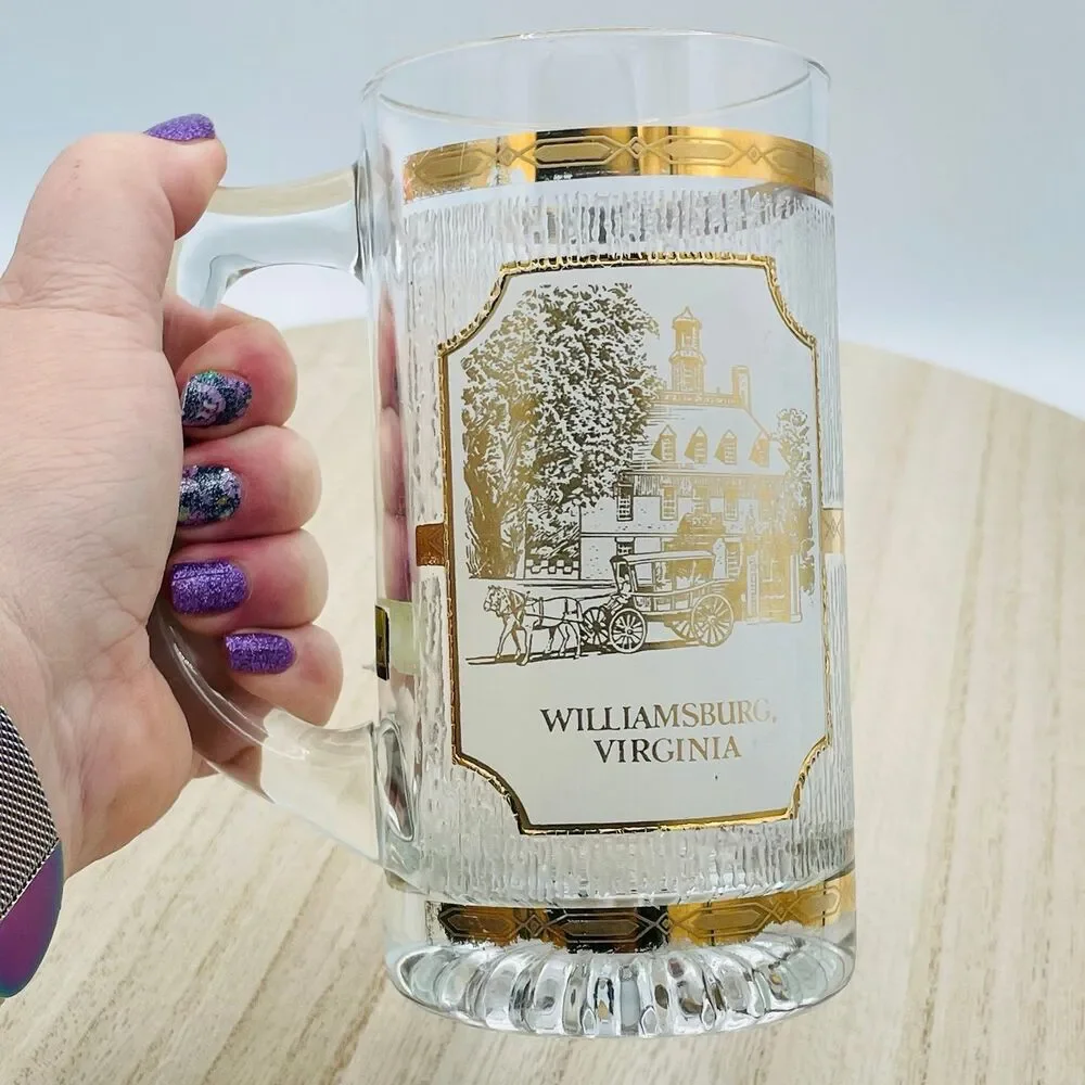 Vintage Williamsburg Virginia 22K Gold Glass Beer Stein Collector Mug by Culver